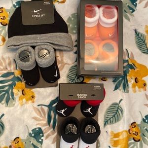 Newborn booties and hats